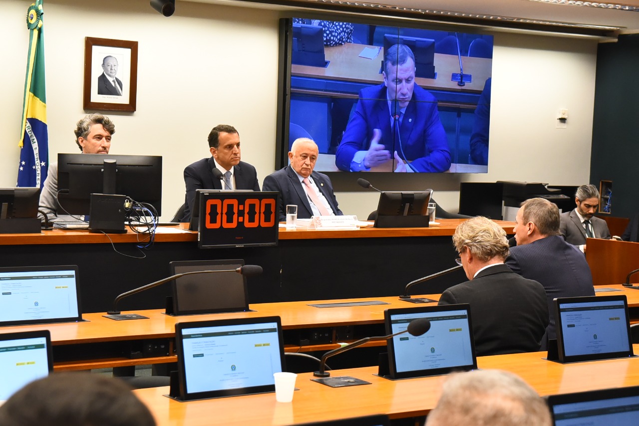 Bertaiolli assume presidência da Comissão de Finanças e Tributação na Câmara Federal